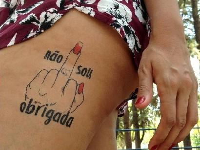 Os Dez Mandamentos de como não ser  babaca neste e em outros carnavais
