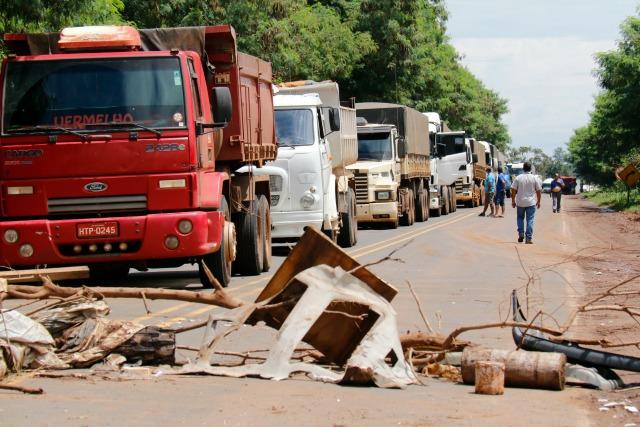 Congestionamento chegou a 10 km na manhã desta quarta-feira - Marithê Lopes
