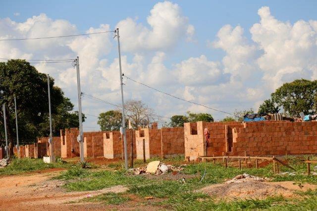 Na Vila Nasser, as casas não foram entregues (Cleber Gellio)
