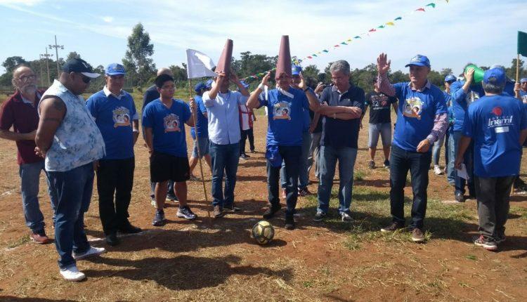 Em festa da colônia japonesa, presença de políticos vira principal atração
