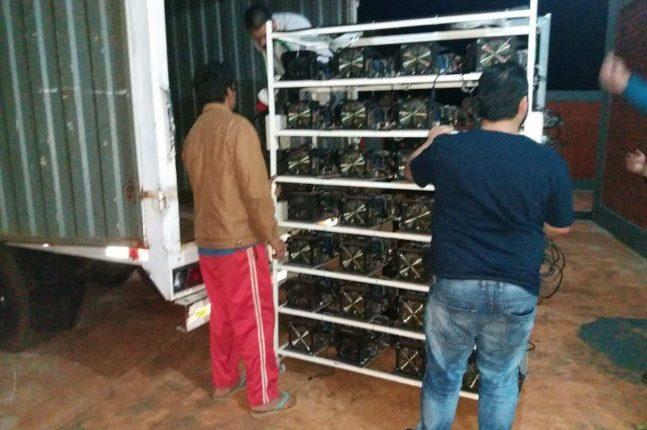 Minerworld diz que foi invadida e roubada por ex-clientes revoltados e esvazia mineradora