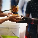 Corumbá é porta de entrada de haitianos. Mas de lá eles não conseguem sair
