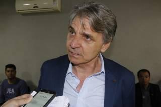 Mochi recebe aliados, pede tranquilidade e união e prevê candidatura forte