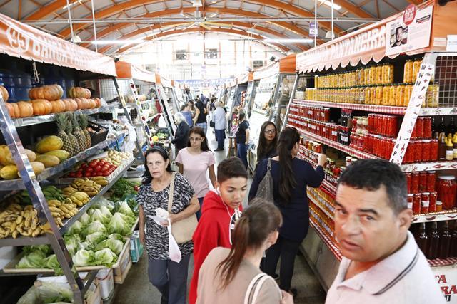 #CG119: histórias e personagens do Mercadão Municipal, que completa 60 anos