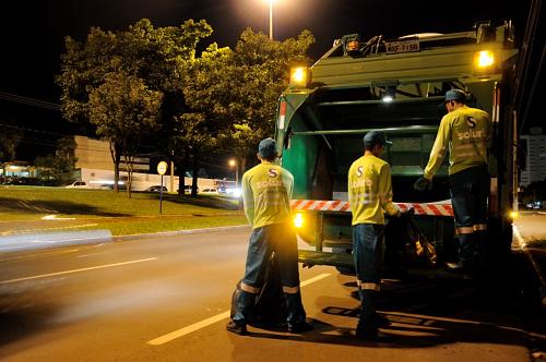 216 mil famílias têm coleta seletiva na porta de casa, mas reciclagem ainda enfrenta desafios