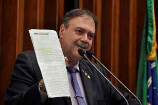 Deputados questionam dados do IDEB divulgados pelo governo