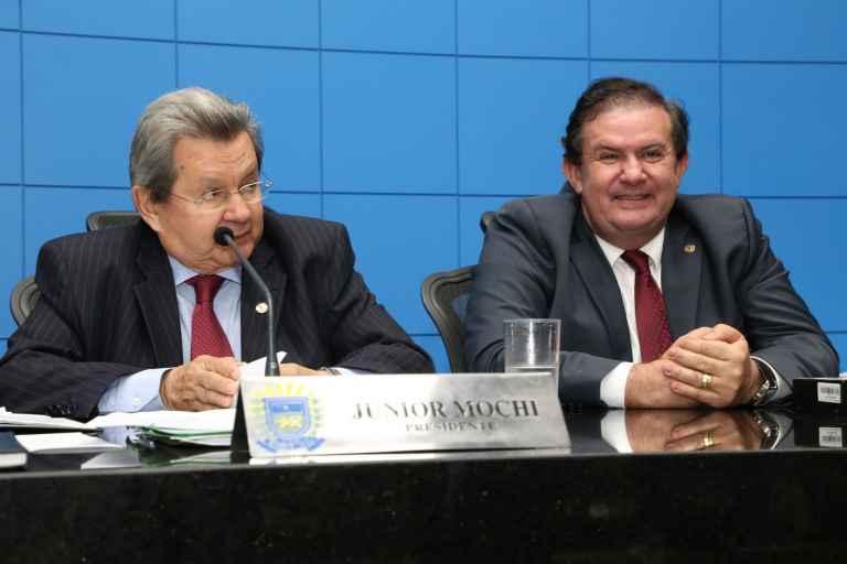 Com prazo apertado, votação do Refis é adiada por falta de quórum