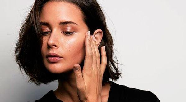 Make para o Verão: 5 dicas para não deixar a maquiagem derreter no dia a dia
