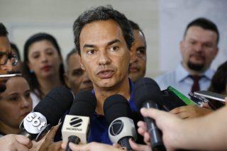 'Ajudamos para momentos de alegria, e não negativos', diz prefeito sobre vandalismo no Carnaval