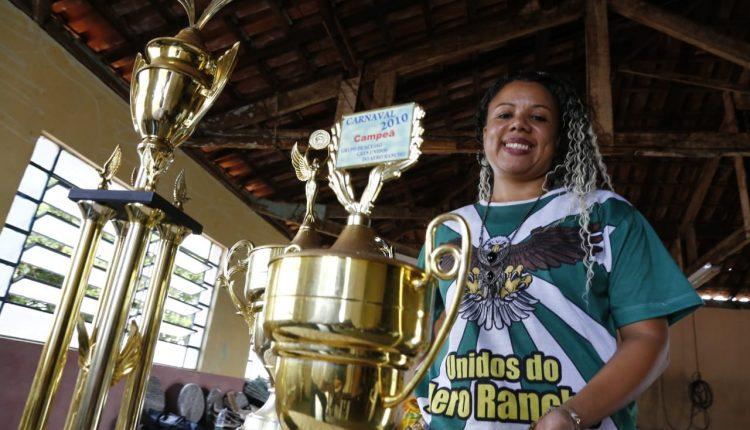 Festa e axé: Escola Unidos do Aero Rancho transforma Avenida em pedaço da Bahia