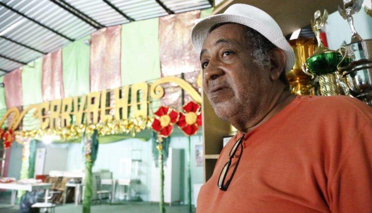 Unidos da Vila Carvalho leva 50 anos de história para passarela do samba