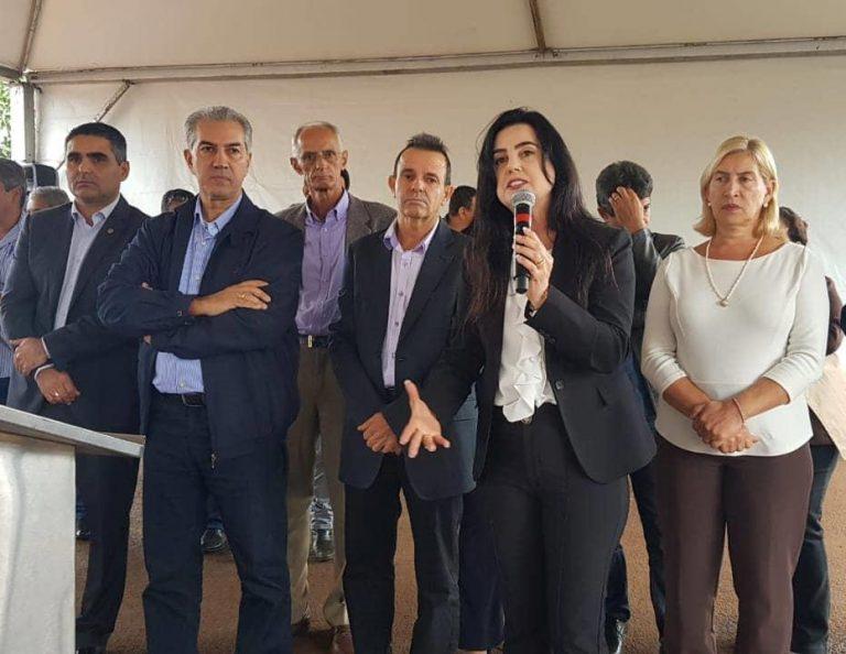 Reinaldo oficializa ex-deputada Mara Caseiro na Fundação de Cultura