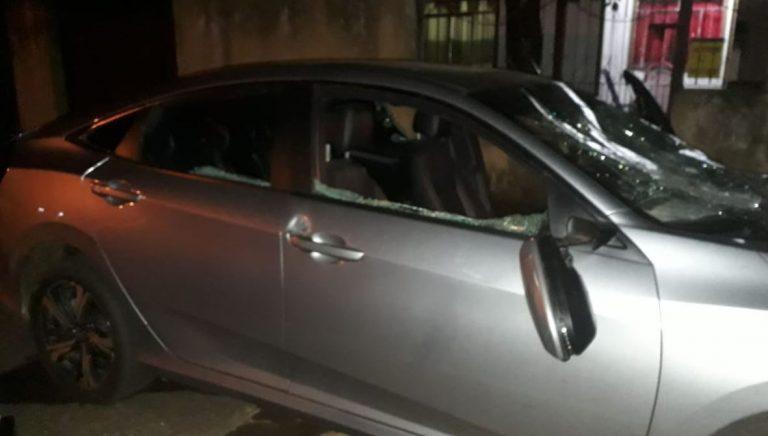 Bando armado assalta banco em Coronel Sapucaia e tiros atingem van com pacientes