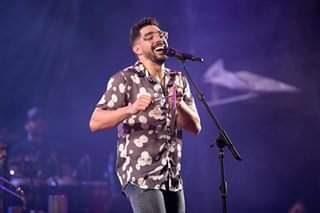 Morreu, aos 28 anos, o cantor Gabriel Diniz, em acidente de avião
