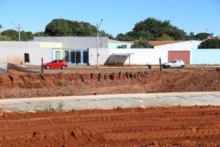 Após Governo Federal atrasar pagamento, obras na Ernesto Geisel diminuem ritmo