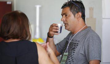 Cansaço é visível, mas servidores lotam auditório em assembleia na Fetems