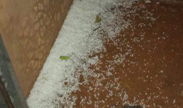 Temporal com granizo em Ponta Porã deixou estragos e foi causado por fenômeno climático
