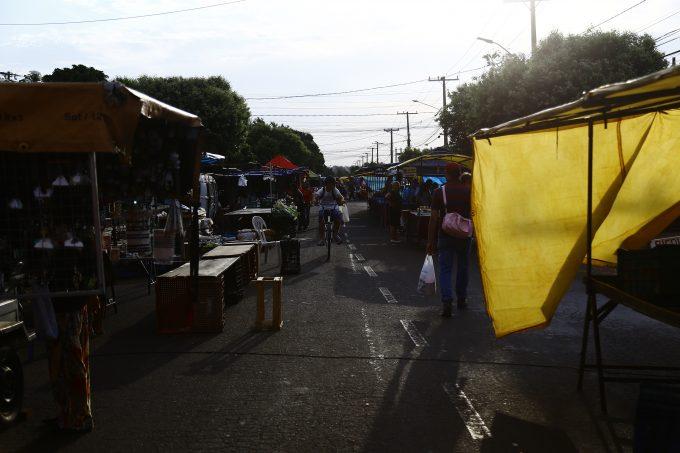 Mais do que fuga do desemprego, feiras dão liberdade e vida nova a comerciantes