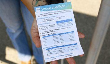 Saques do FGTS: Atendimento é tranquilo no 1º dia e dúvidas ainda marcam procura