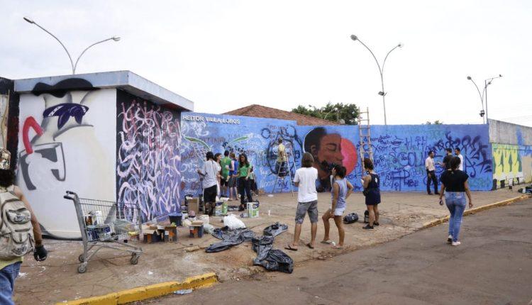 Escola ganha reforma e cor pela mão dos alunos com projeto voluntário