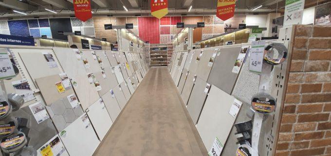 A Leroy Merlin abre no feriado com muitas ofertas!