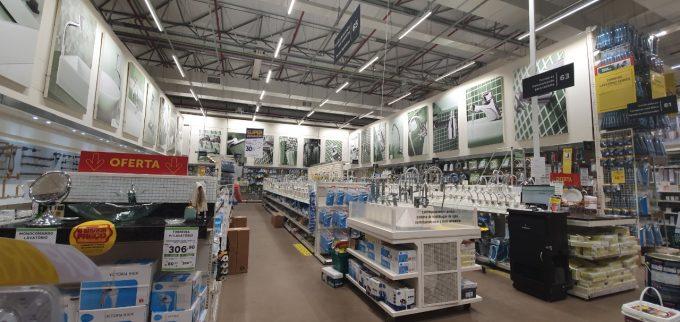 A Leroy Merlin abre no feriado com muitas ofertas!