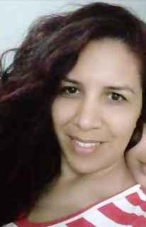 Professora morre ao ser atropelada por carreta em MS