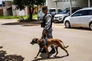 Dez internos da Unei são conduzidos para delegacia após tentativa de fuga