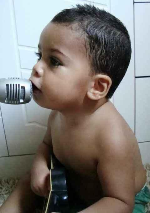 No The Voice Kids, Matheus Martins encanta e entra para time de Carlinhos Brown