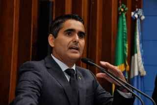 Com bancada pequena, Patriota e SD buscam candidatos sem mandato na Capital