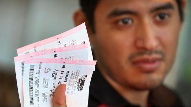 É assim que os brasileiros podem jogar para ganhar um prêmio de US$ 336 milhões em um jackpot americano