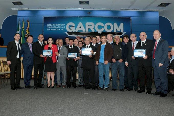 Garçom há 15 anos na Câmara Municipal, Mauro Firmino morre aos 73 anos