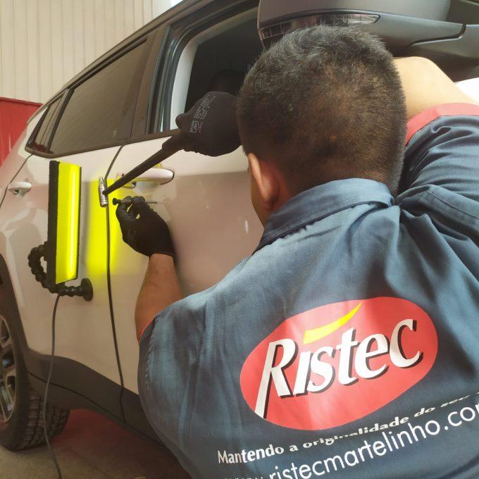 Cuide da higiene de seu carro, na Ristec Martelinho de Ouro ele fica limpo e livre de vírus e bactérias
