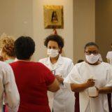 Inovação: Corpus Christi tem tapete com desenhos de crianças e procissão