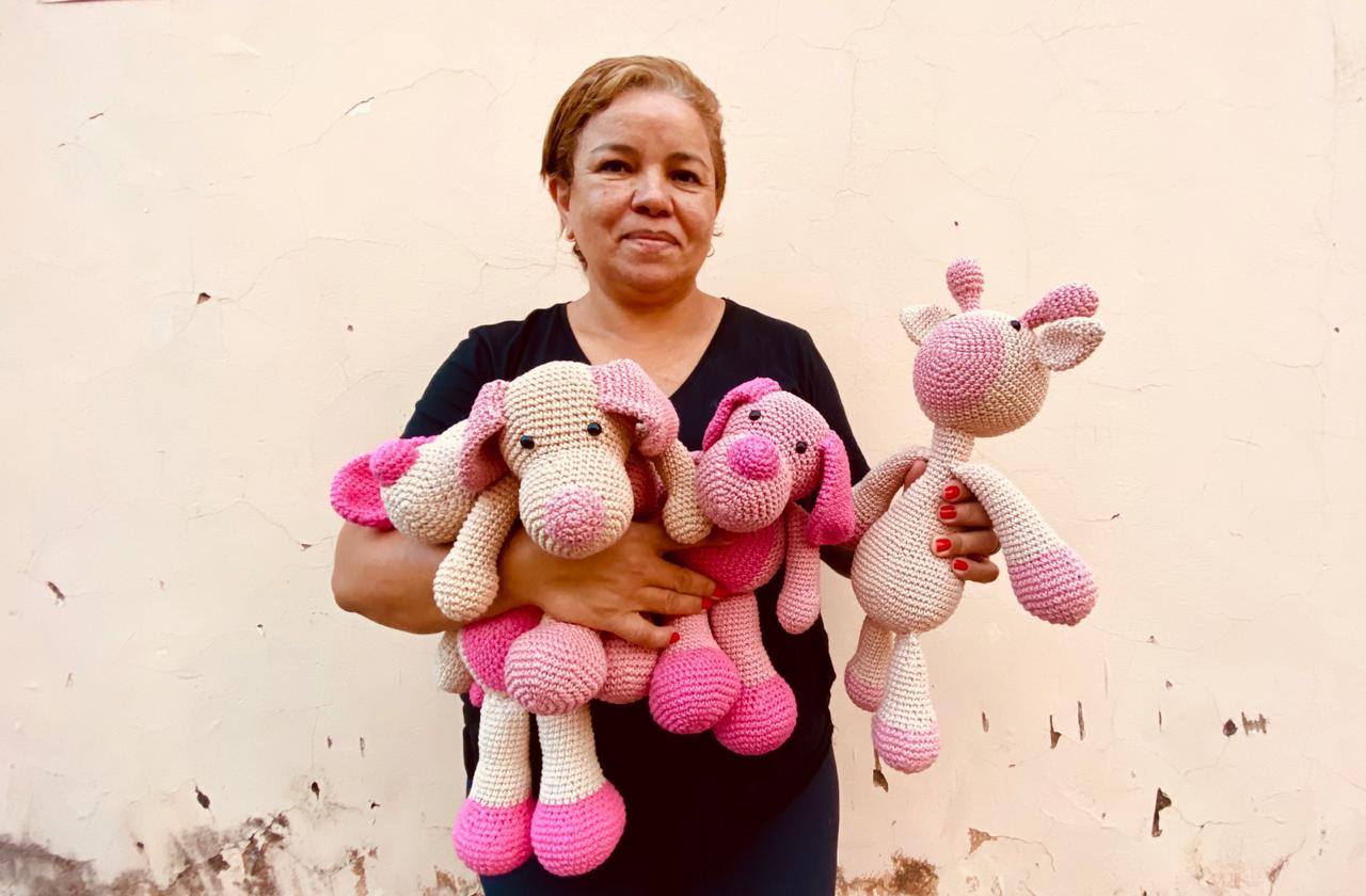 Dificultada pela pandemia, Cabeleireira descobre novo talento para seguir trabalhando