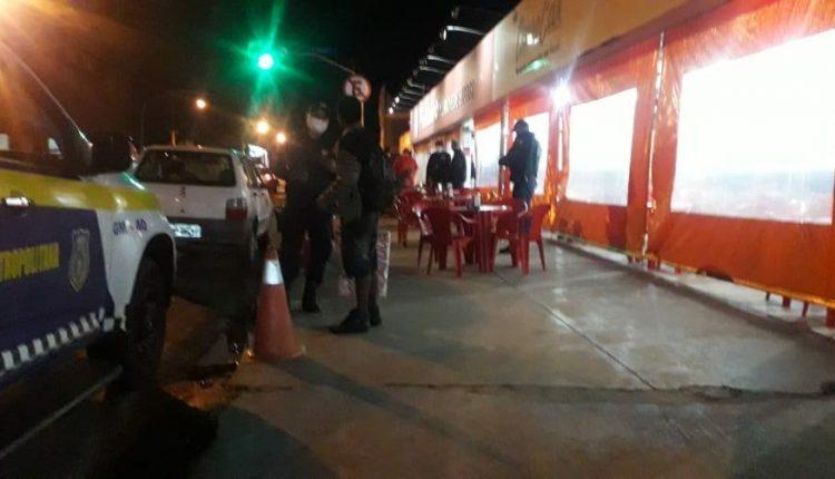 Pizzaria na Ceará é interditada após toque de recolher em Campo Grande