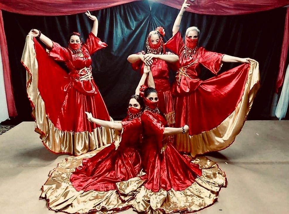 Cultura Cigana é exaltada em MS por grupo de dança, liderado por uma cigana de etnia