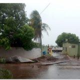 Temporal e ventania deixam rastro de destruição em cidades de MS