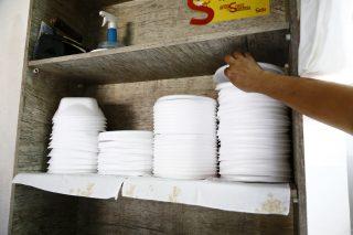 Fôlego no setor de serviços chega a comerciantes, que esperam retomada em 2021