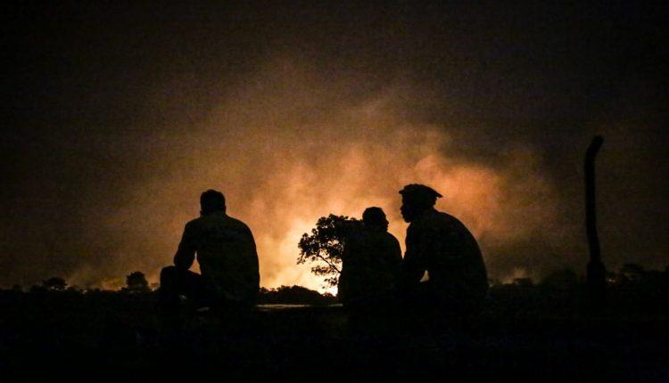 Em esforço sobre-humano, brigadistas colocam vida em risco para salvar Pantanal do fogo
