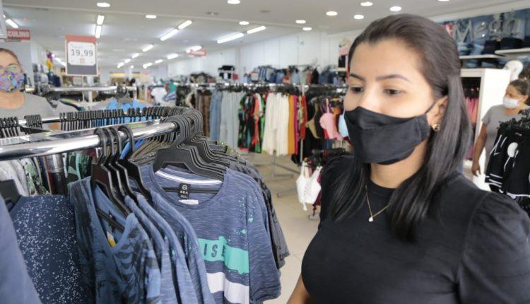 Confira se os preços compensam: de celular a fogão, lojas de Campo Grande antecipam Black Friday