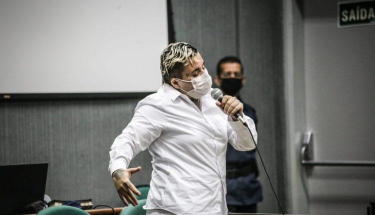 ‘A Fernanda não ficou inerte', diz promotor em julgamento de cafetina acusada de matar ex-superintendente