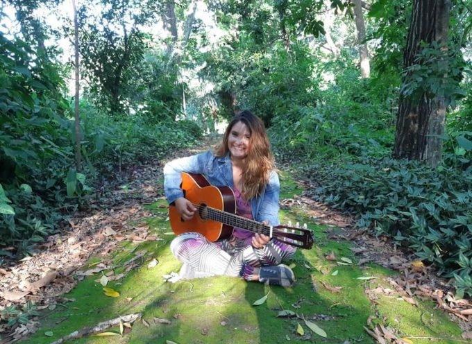 Thaiellen Yane: Quem é a cantora que viralizou no chão de supermercado em Campo Grande?