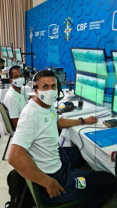 Juízes de MS participam de curso para fazer parte do quadro de Árbitros de Vídeo da CBF