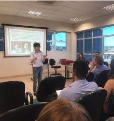 Aos 17 anos, Fabrício tira nota 1000 na redação da UFMS e colhe frutos de dedicação à pesquisa
