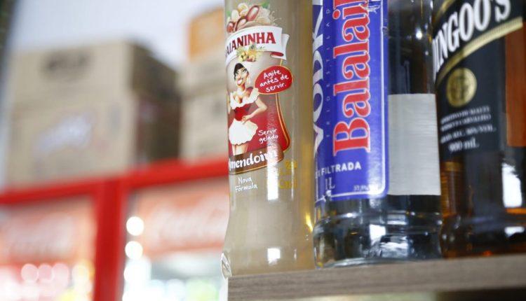 Em ano de Carnaval atípico, conveniências amargam queda de até 80% nas vendas