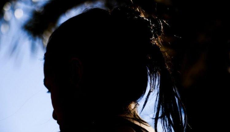 Moradores dizem que casal armado atirou 15 vezes após perseguir motorista em Campo Grande