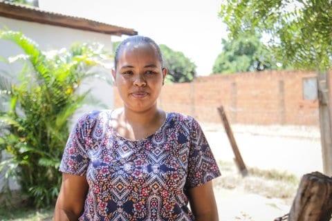 Insuportável: Mau cheiro de empresa vira triste rotina para quem mora no Parque do Lageado