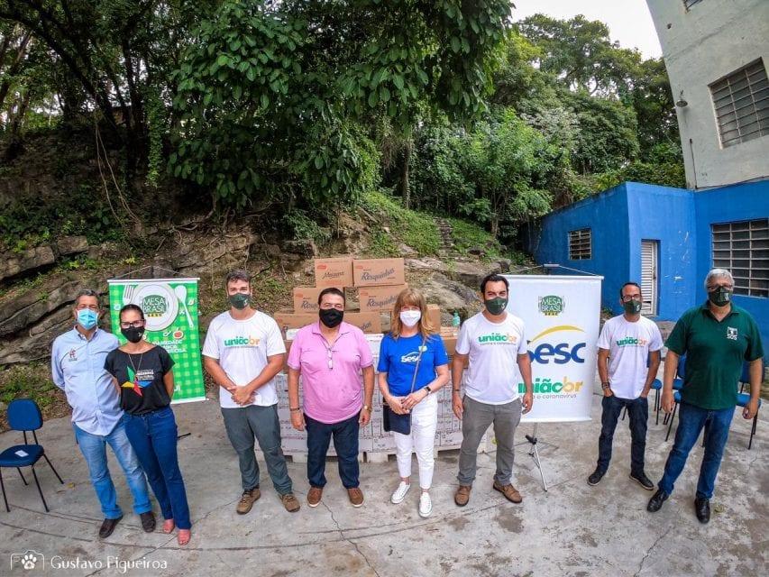 Luan Santana comemora mais doações de alimentos e caminhão pipa ao Pantanal