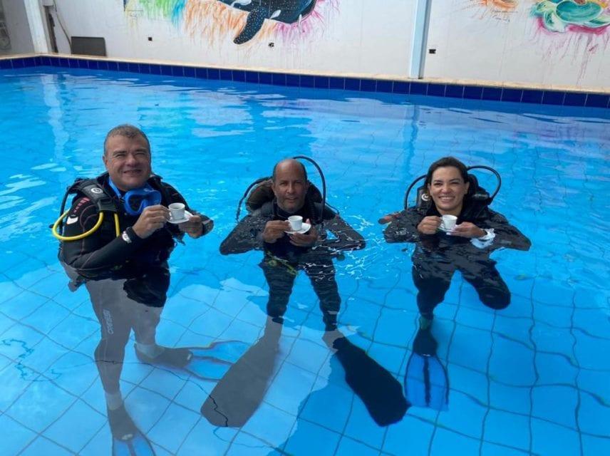 Há 26 anos, ex-militar é guia das belezas subaquáticas de Bonito